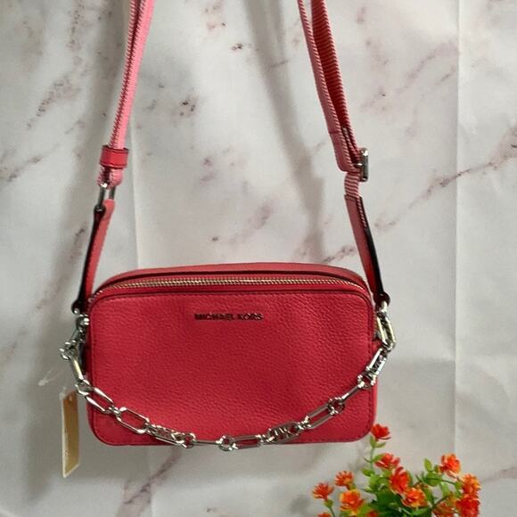 NWT Camera bag by Michael Kors - Picture 1 of 7